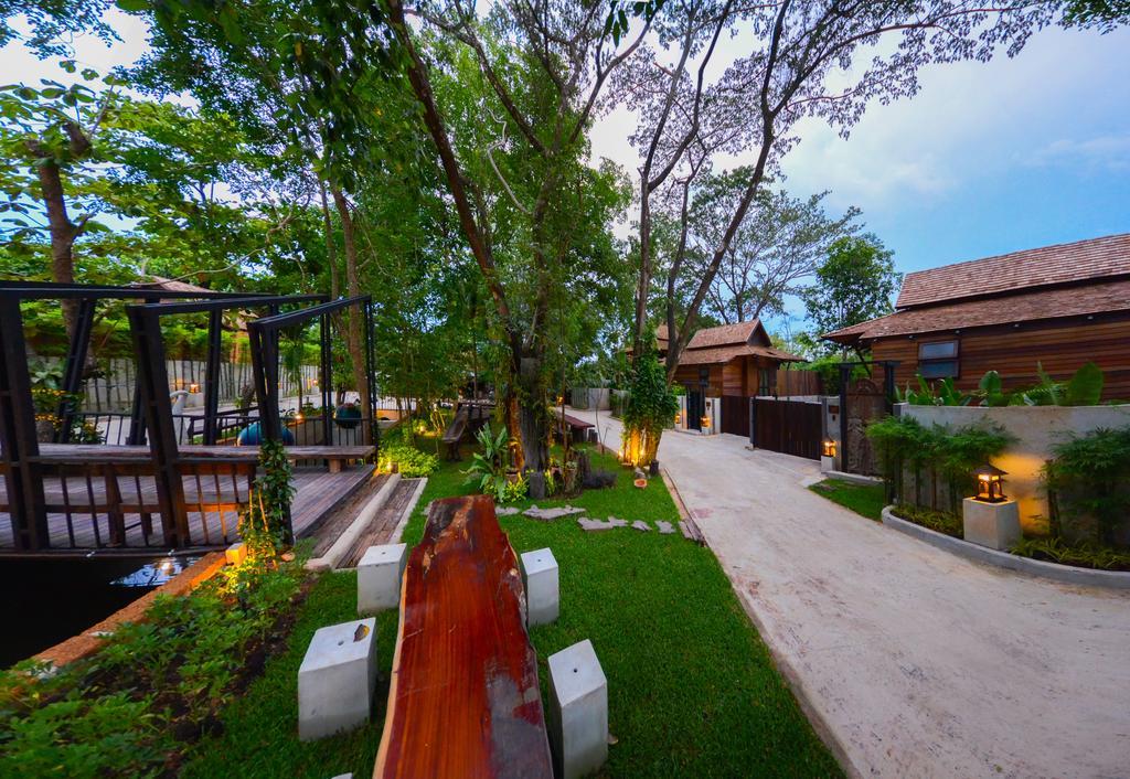 Ananta Thai Pool Villas Resort Phuket Exterior foto